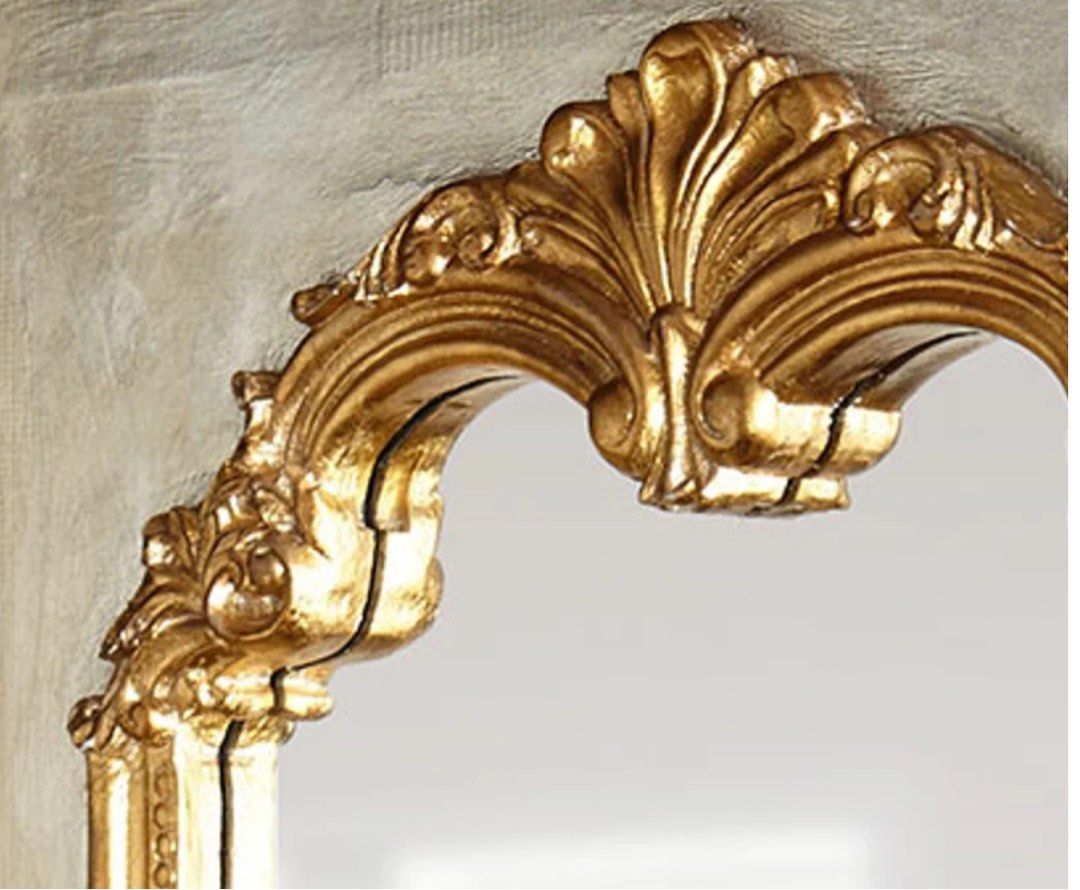 VELLAS Victorian Wall Mirror