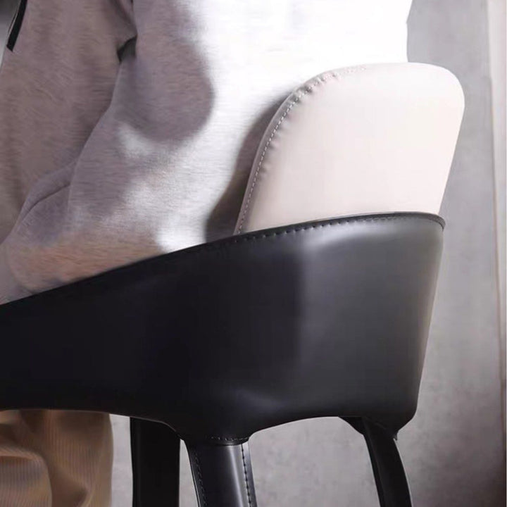 PRESTIGE Modern Saddle Leather Bar Stool