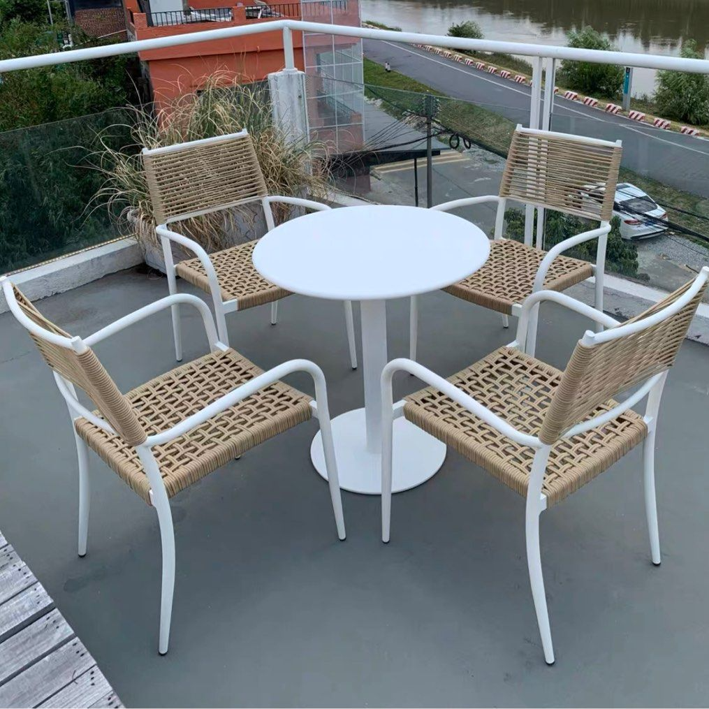 MARS Modern Outdoor Dining Set