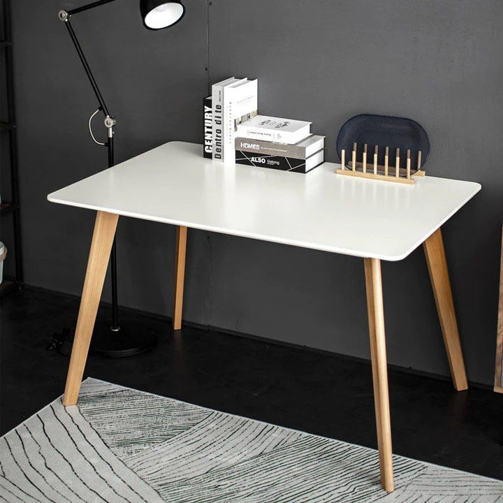 ZUCKER Minimalist Desk