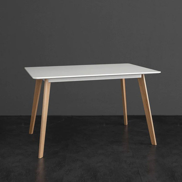ZUCKER Minimalist Desk